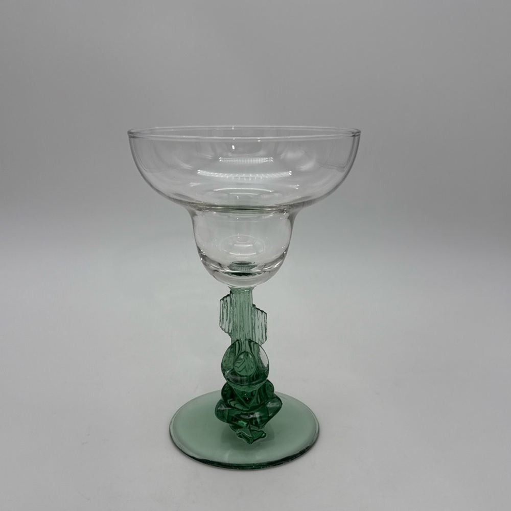 Vintage Mexican Siesta Man Sombrero Saguro Cactus Luminarc Margarita Glass 7”